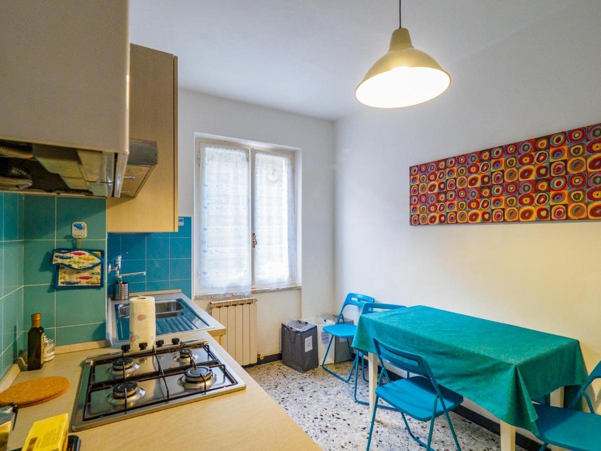 ヴェルナッツァLa Casa Di Fridaアパートメント エクステリア 写真